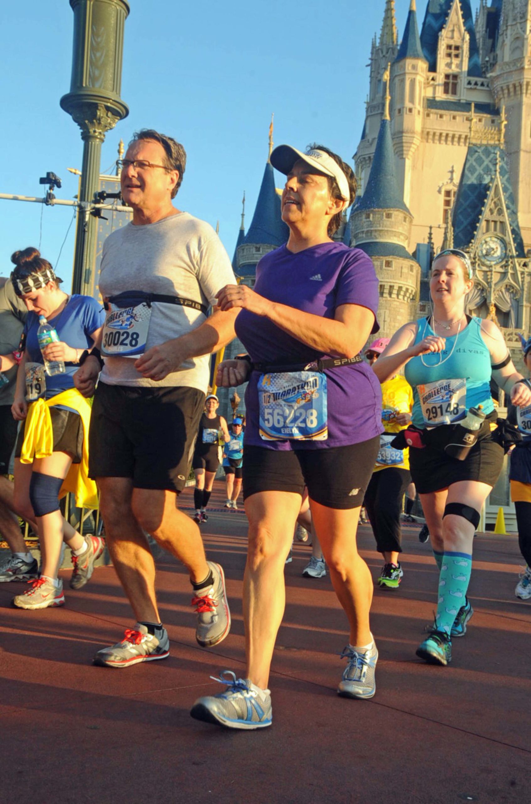 [photo-Evelyn&Charlie in Magic Kingdom]